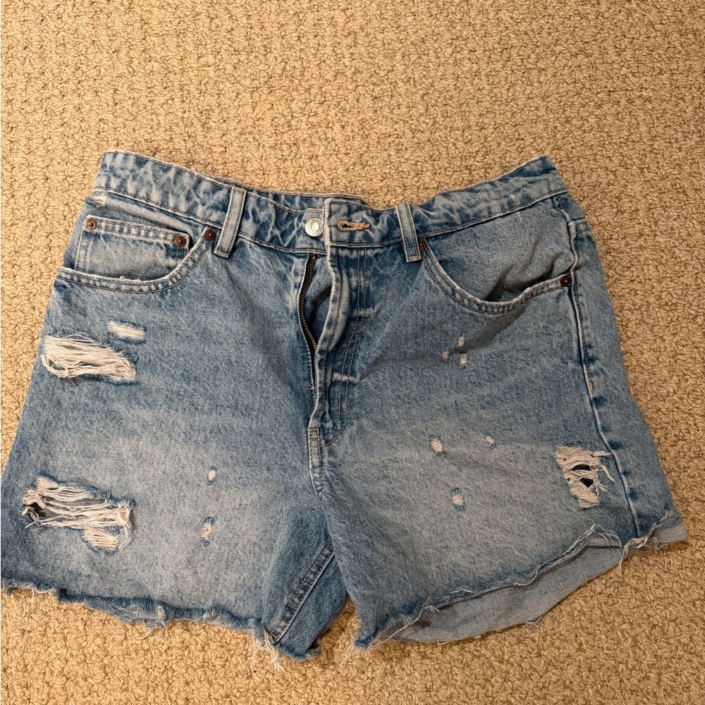 Zara Distressed Women’s Shorts